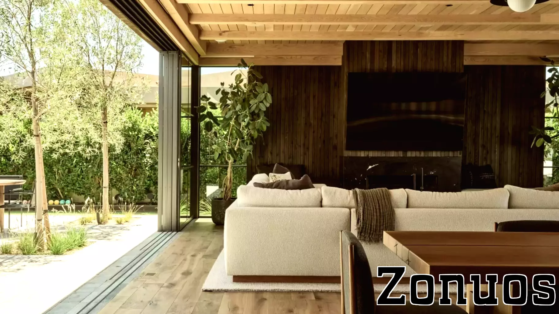 Dark Tides: Coastal Homes Embrace Moody Interiors