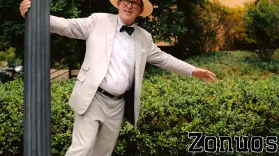 The 60-Year-Old Real-Estate Agent Giving History Lessons on Instagram
